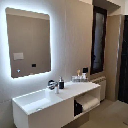 The One Malpensa בית נופש